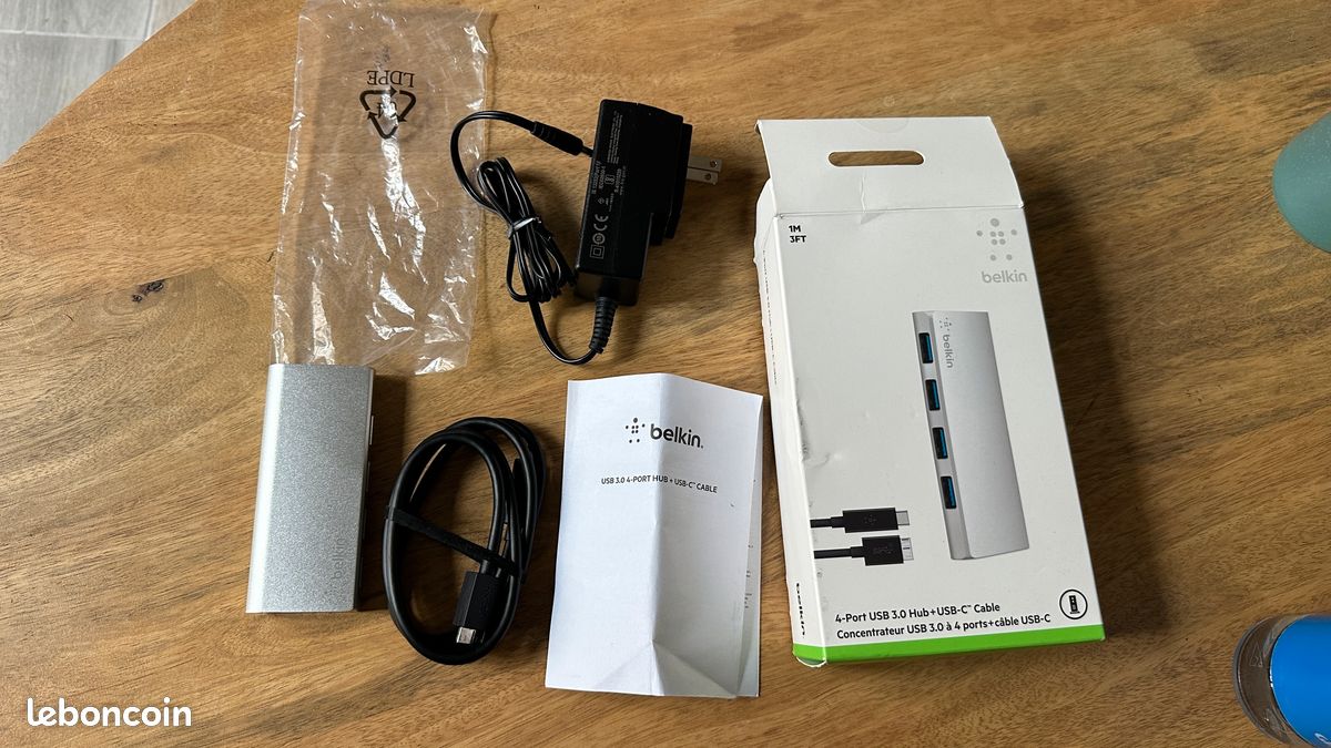 Belkin Hub USB 3.0 à 4 ports avec cable (image 1)