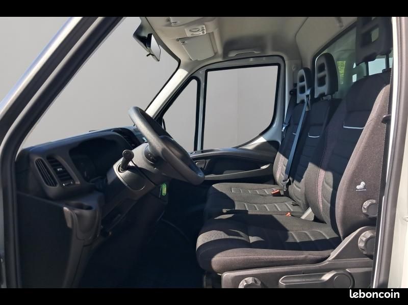 Iveco Daily CCb 35S16H empattement 4100 3.0 (image 11)
