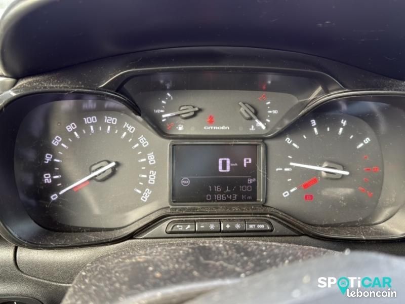Citroen C3 1.2 PureTech 110ch S&S Shine EAT6 (image 15)