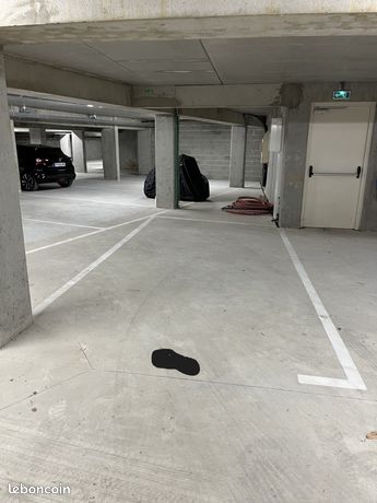 https://img.leboncoin.fr/api/v1/lbcpb1/images/2d/42/a8/2d42a808917afe58227f3ded03de180e57d33cb0.jpg?rule=ad-image
