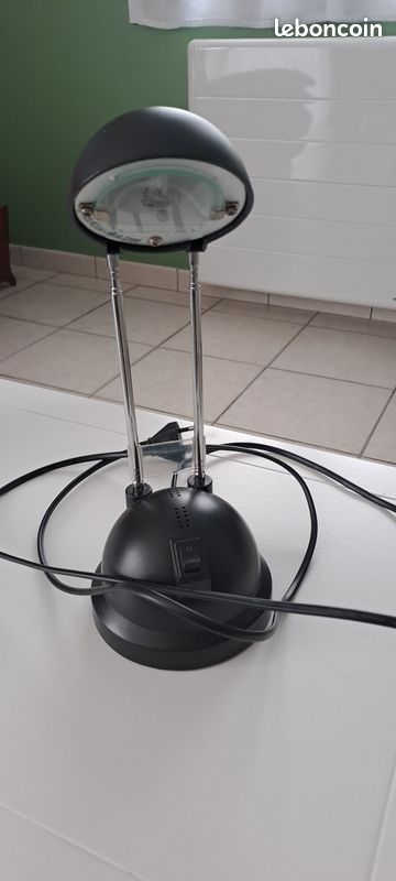 Lampe de bureau (image 1)