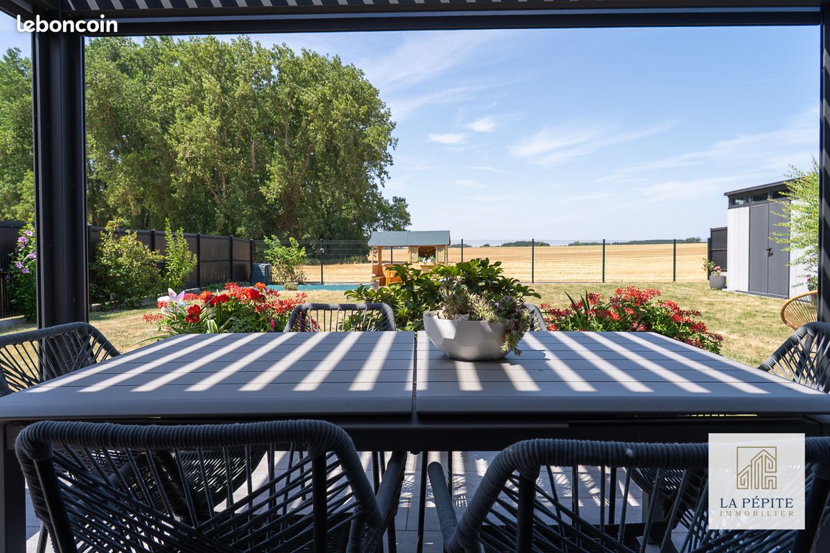 Maison 6 pièces 110 m² · à Oisy · 110 m² · 367 000 €