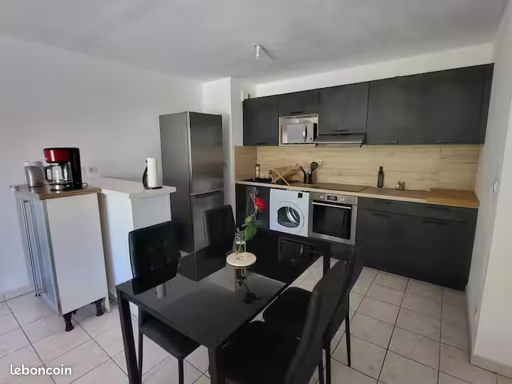 Appartement 3 pièces 59 m² · à Tonnay-Charente · 59 m² · 780 €