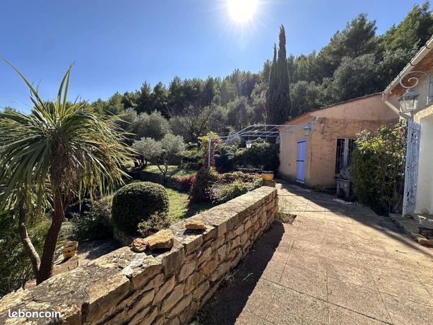 Maison 5 pièces 198 m²