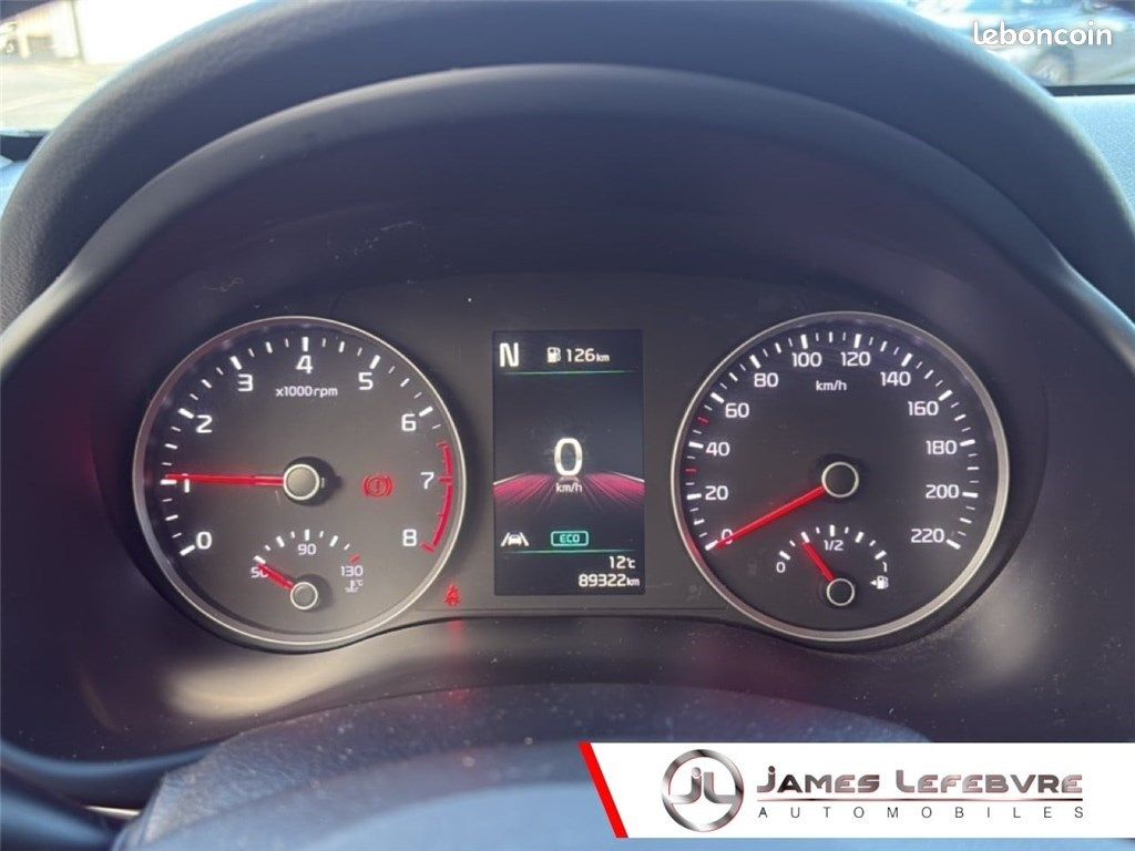 Kia Stonic 1.0 T-GDI 100 CH ISG BVM6 LAUNCH EDITION (image 12)