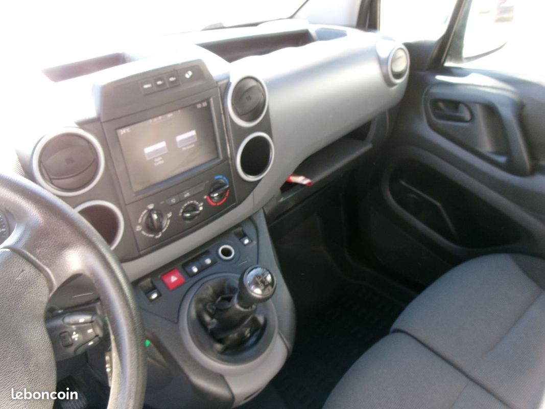 Citroen BERLINGO VAN M 650KG BLUEHDI 75 CLUB (image 22)