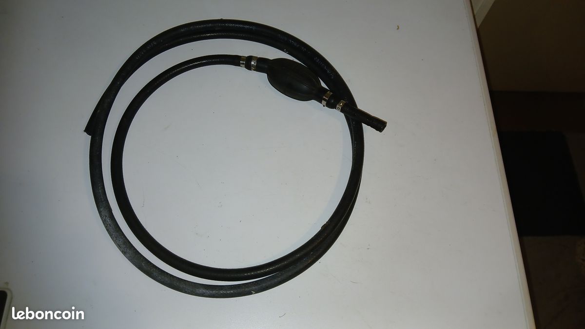 Poire amorçage et tuyau (image 1)