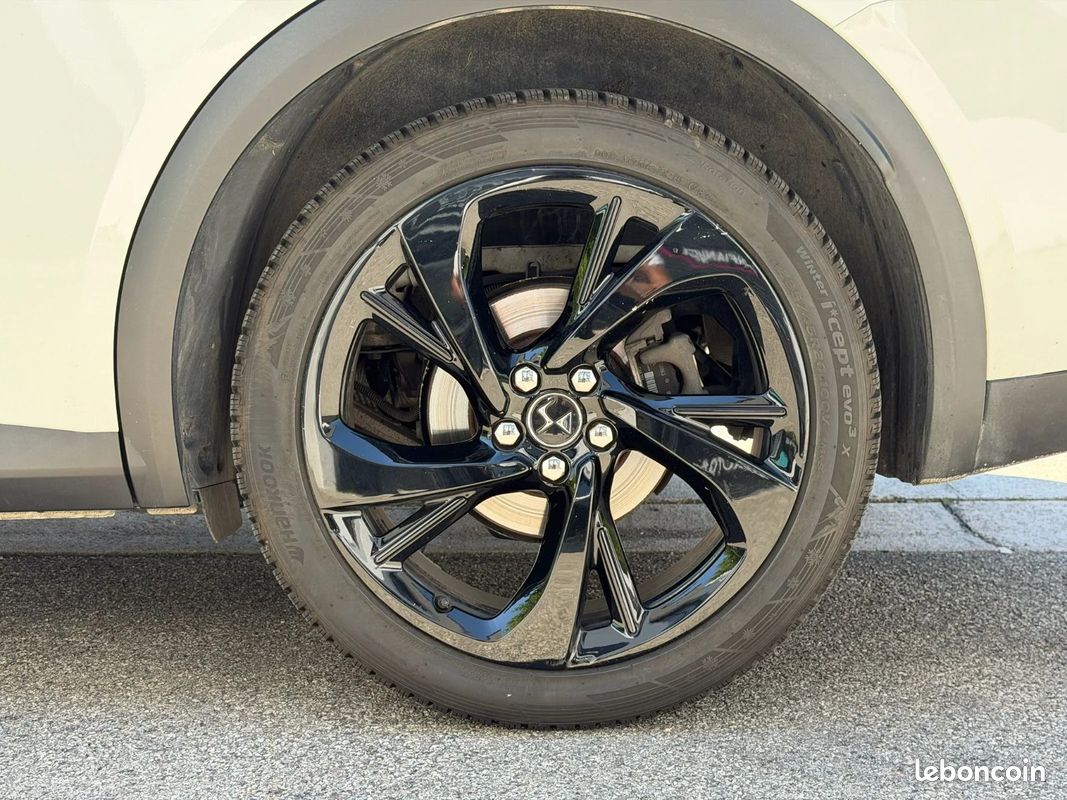 DS DS7 CROSSBACK BlueHDi 180 EAT8 Grand Chic OPERA - SUIVI COMPLET - ATTELAGE - TOIT OUVRANT - CAMERA 360 (image 16)
