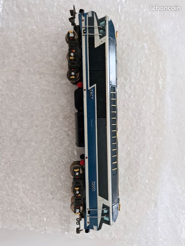 Locomotive (image 1)