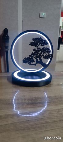Lampe LED D'extérieur à Poser Avec Poignée Et Télécommande