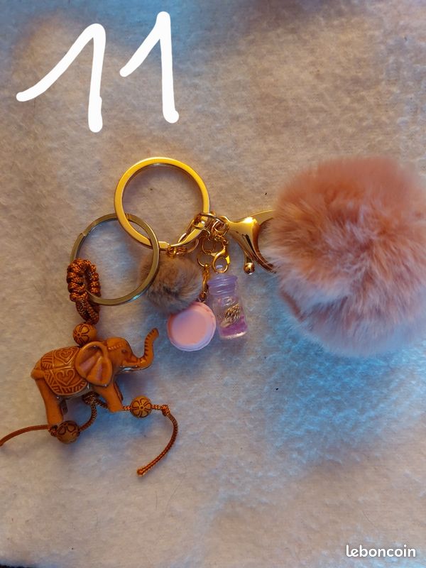 Porte-clé fait main vendu à l'unité (image 11)