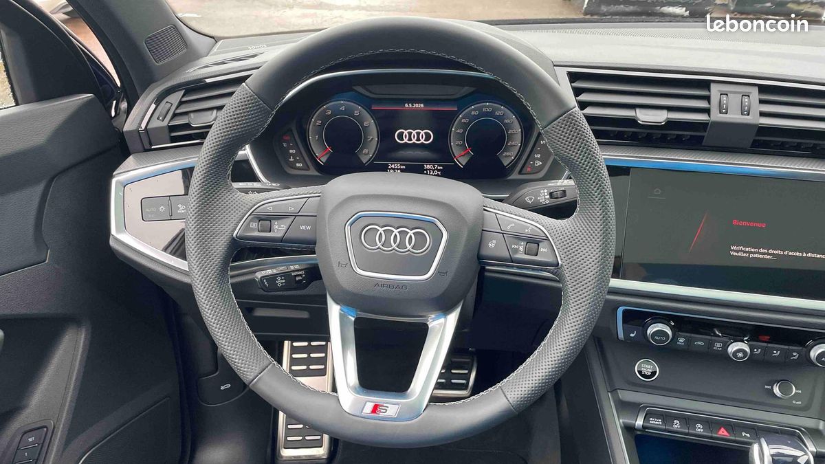 AUDI Q3 Sportback 35 TFSI 150 ch S tronic 7 S line (image 10)