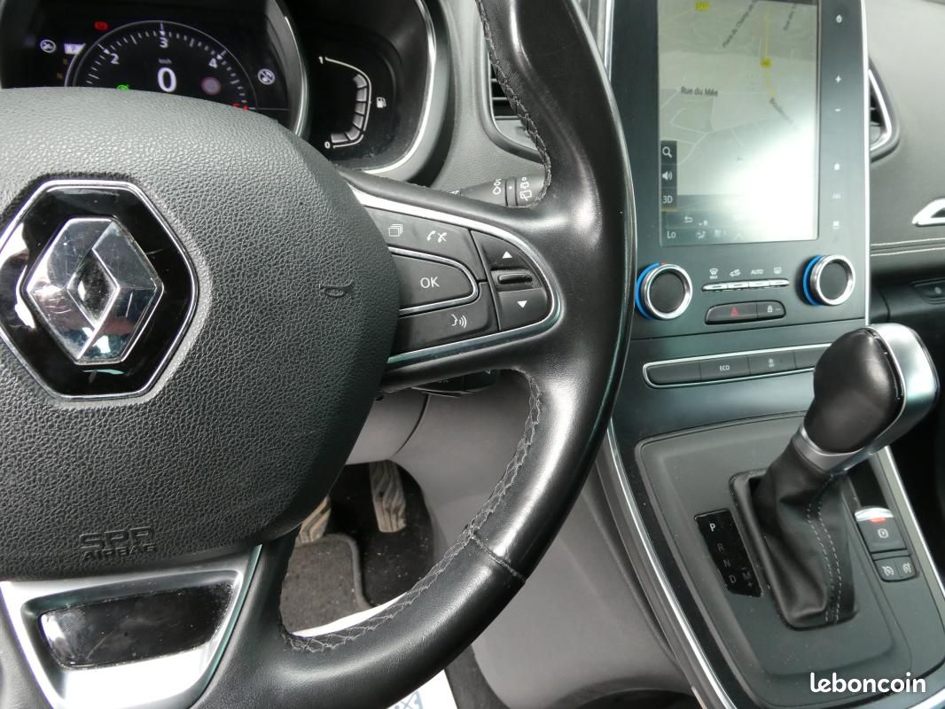 Renault Scénic INTENS BLUE DCI 120 EDC (image 13)