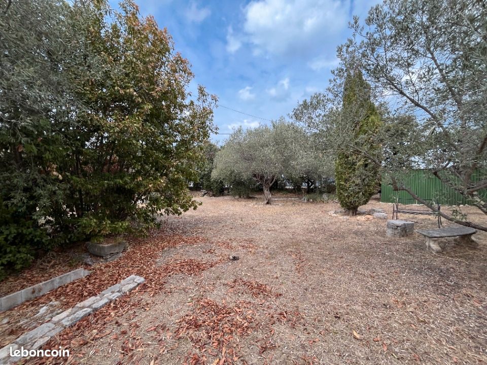 Terrain 1 004 m² Flayosc · 188 000 €