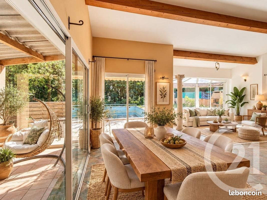 Maison 6 pièces 153 m² · à Montarnaud · 153 m² · 474 000 €