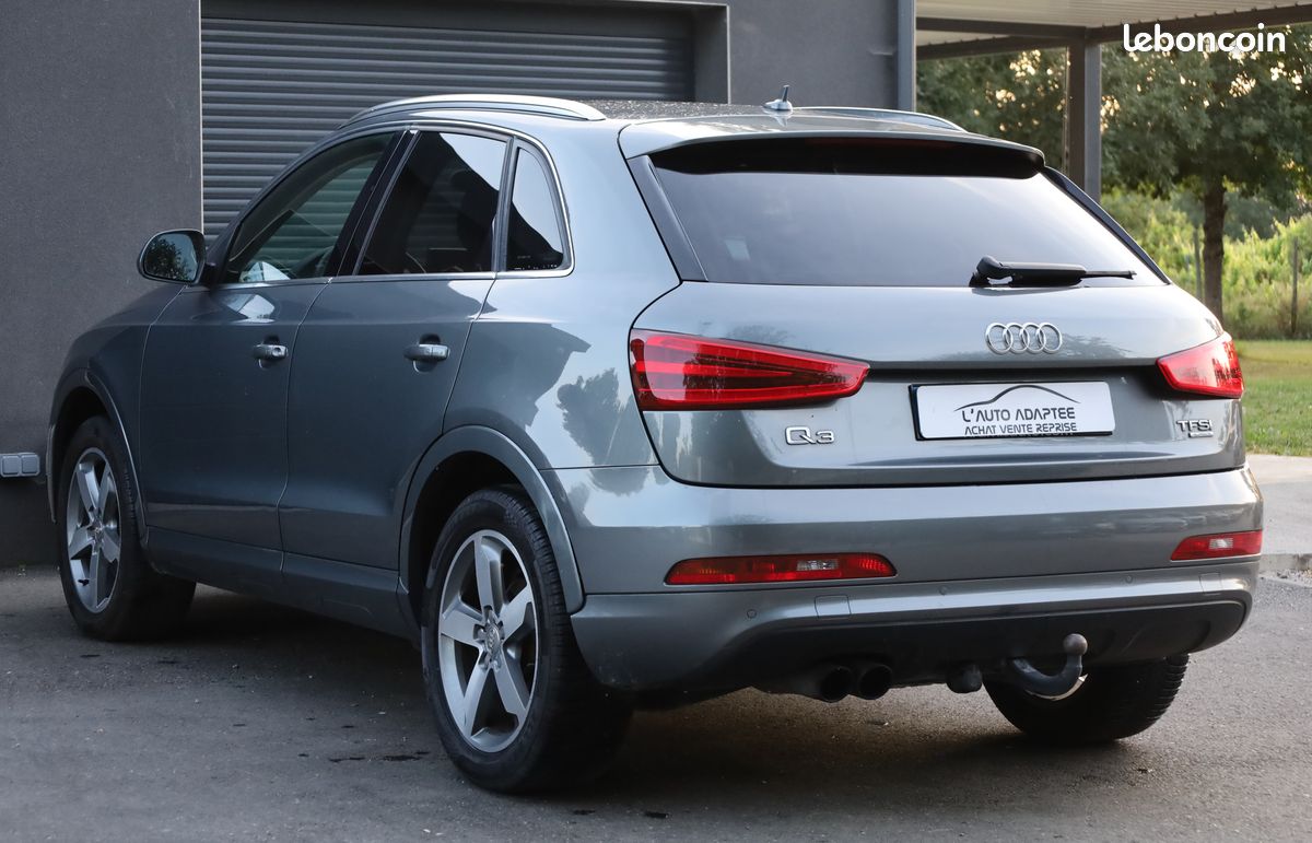 Audi Q3 2.0 TFSI 211 Quattro AMBITION LUXE BA +Sièges Chauffants +Attelage (image 4)