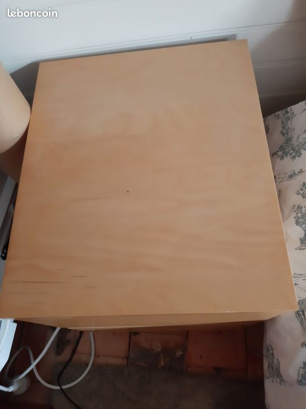 2 tables de chevet (image 3)