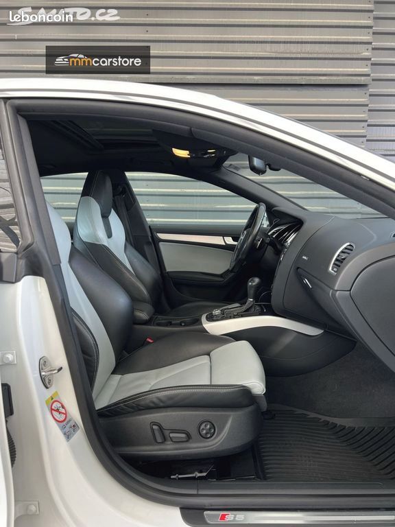 Audi S5 3.0 V6 TFSI 333ch - Sièges cuir bi colore Climatisation automatique Rétroviseurs chauffants (image 10)