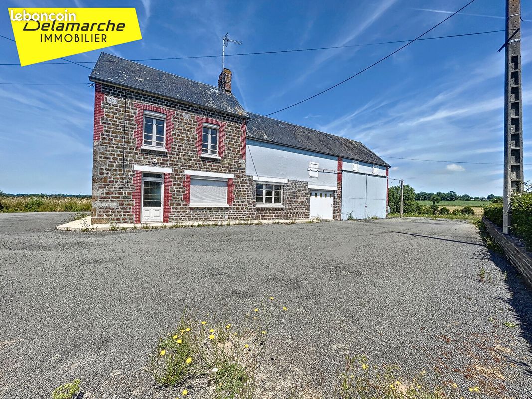 Maison 5 pièces 108 m² · à Villedieu-les-Poêles-Rouffigny · 108 m² · 121 000 €