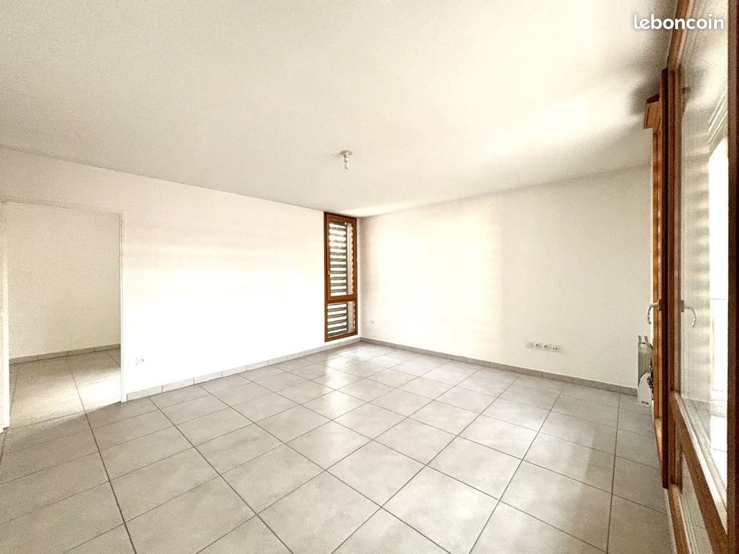 Appartement 2 pièces 50 m² · à Lyon · 50 m² · 905 €/mois