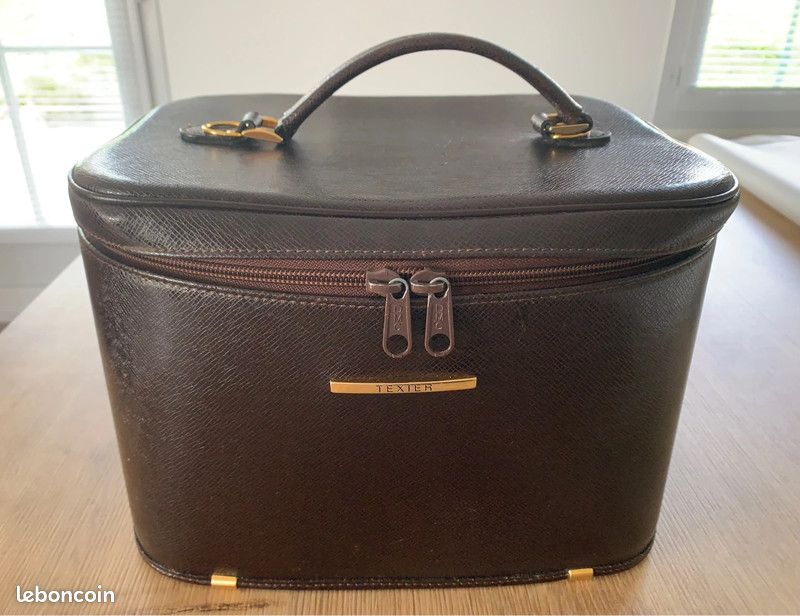 Leather vanity case LE TANNEUR