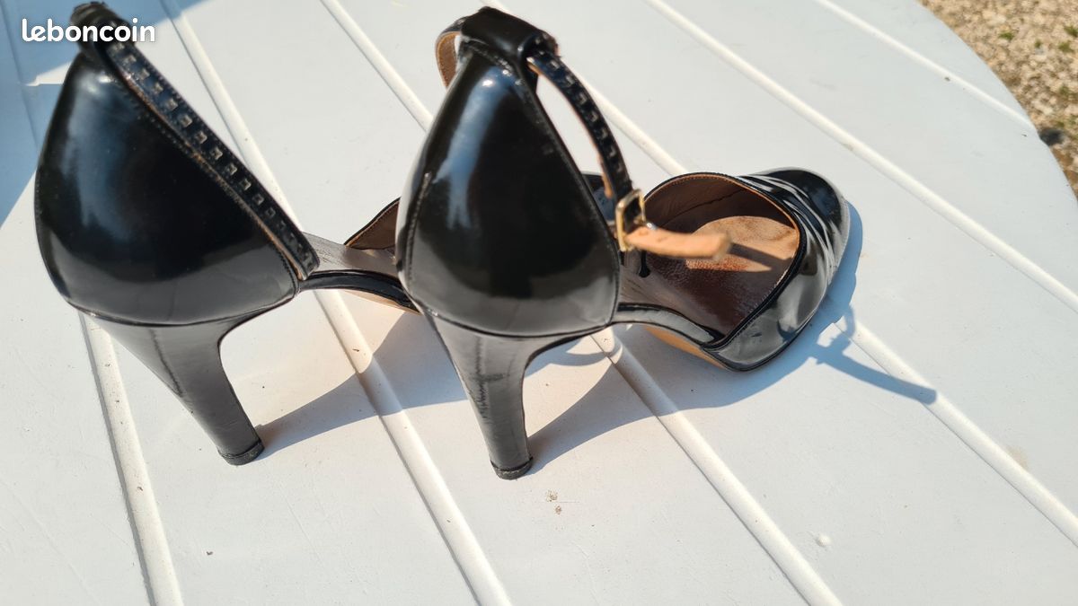 Escarpins vintage cuir verni noir (image 3)
