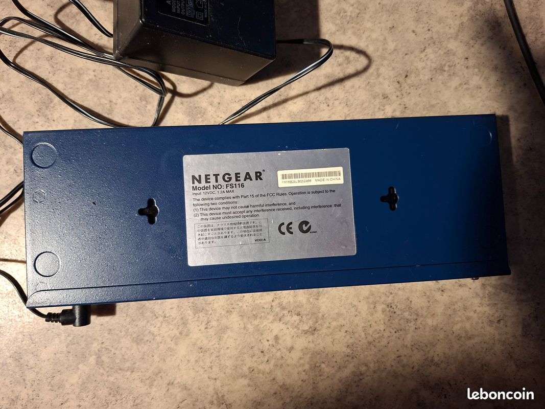 Netgear Fs116 NETGEAR fS116 Switch Fast Ethernet 16 Ports 10/100 Mbit/sec ...