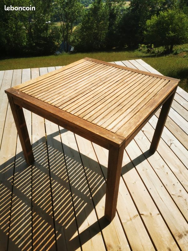 Table exterieur (image 1)