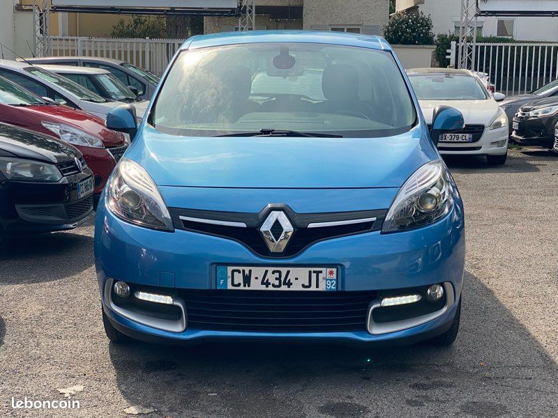 Renault Scenic III PH2 1.5DCi 110CH Automatique EDC Energy Business Eco2 (image 5)