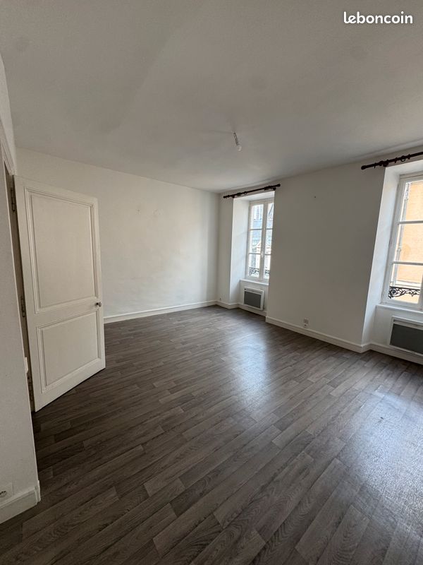 Appartement 4 pièces 65 m² · à Laval · 65 m² · 1 130 €