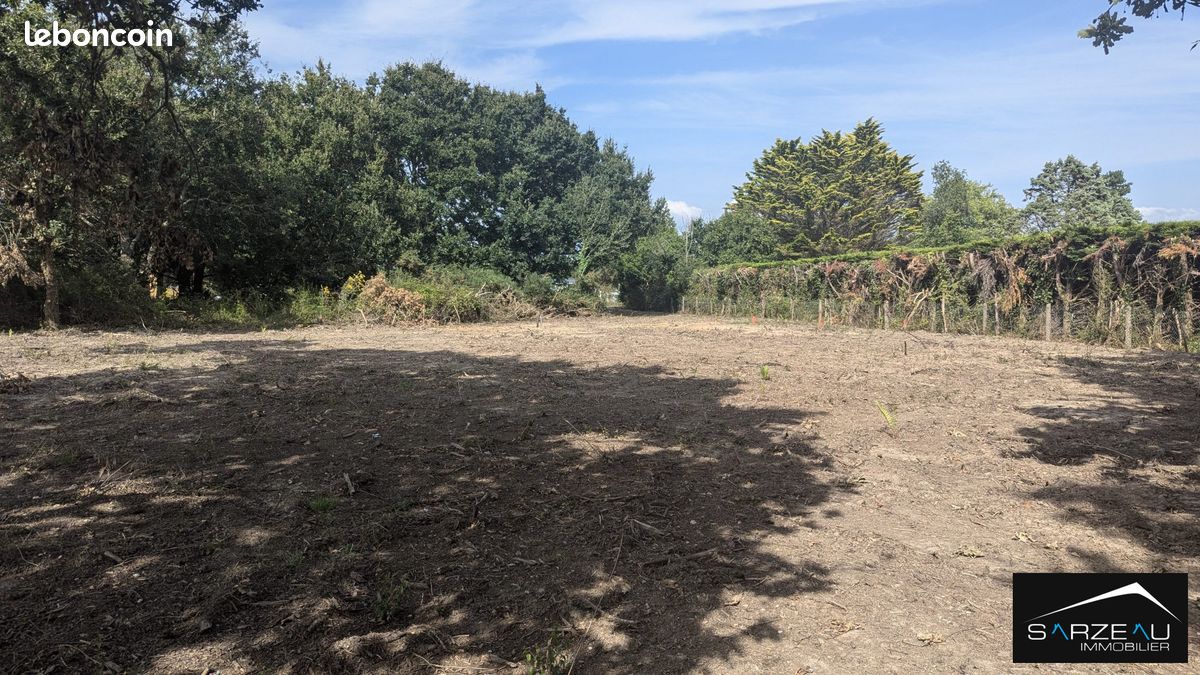Terrain 1012 m² · à Sarzeau · 1 012 m² · 215 000 €