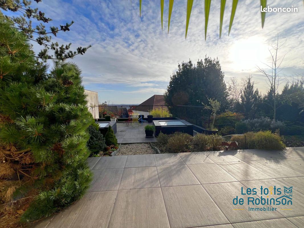 Maison 8 pièces 223 m² · à Le Plessis-Robinson · 223 m² · 1 470 000 €
