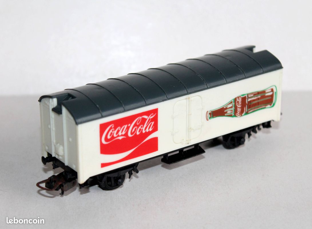 TRAIN HO WAGON COUVERT JOUEF Lg 19 cm PLASTIQUE BON ÉTAT EUR 12,00 - FR