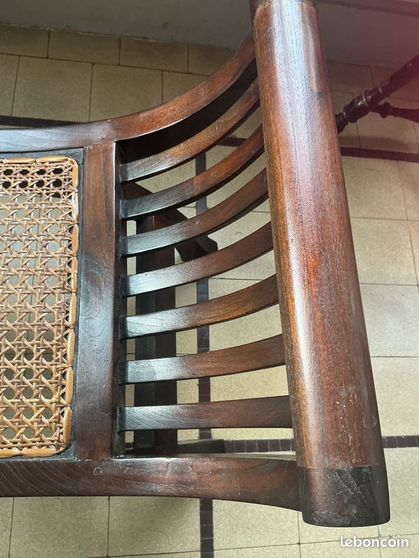 Siège type curule (image 3)