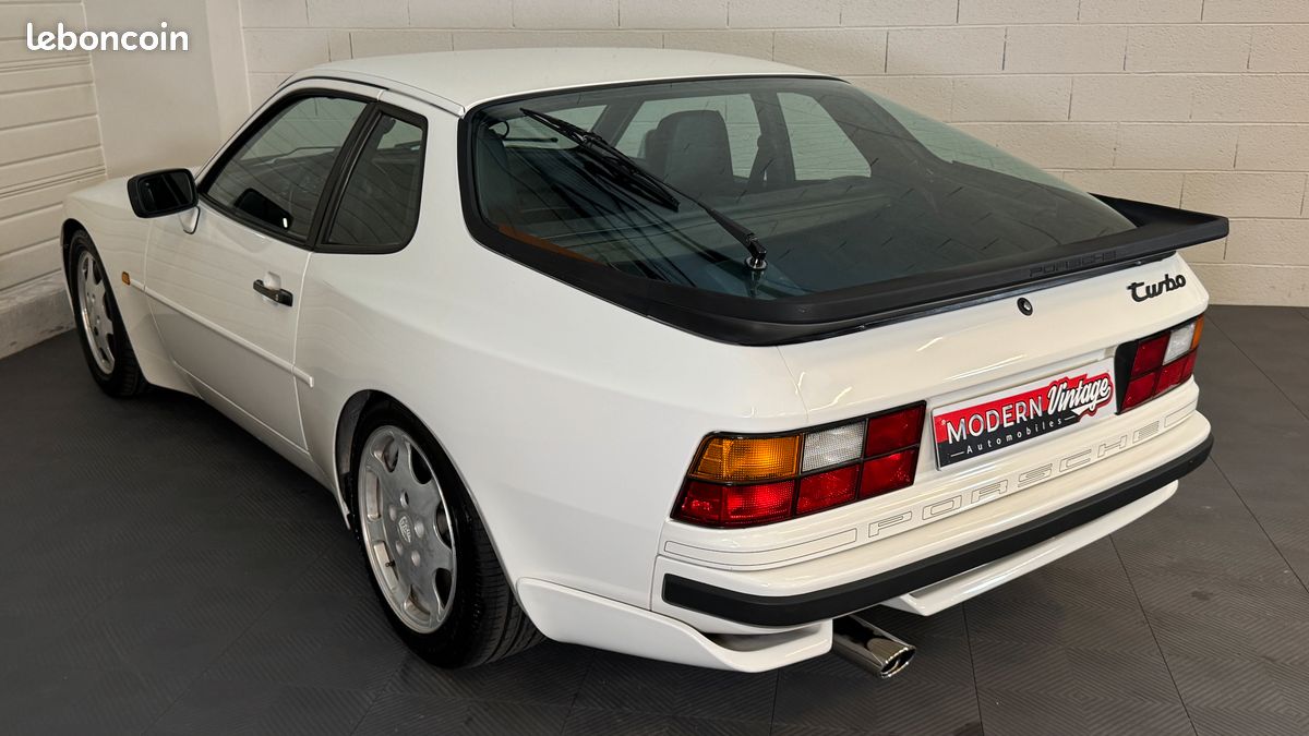 Porsche 944 Turbo 250cv M030 / 220 SUPERBE 191400kms (image 3)