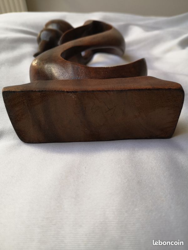 Statuette en bois (image 3)