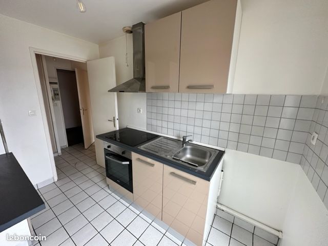 Appartement 2 pièces 38 m² · à Brest · 38 m² · 560 €