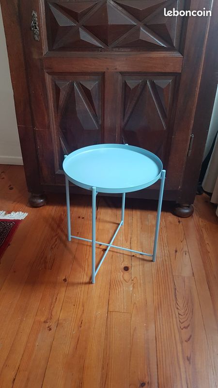 Table/plateau d'appoint GLADOM IKEA bleu (image 2)