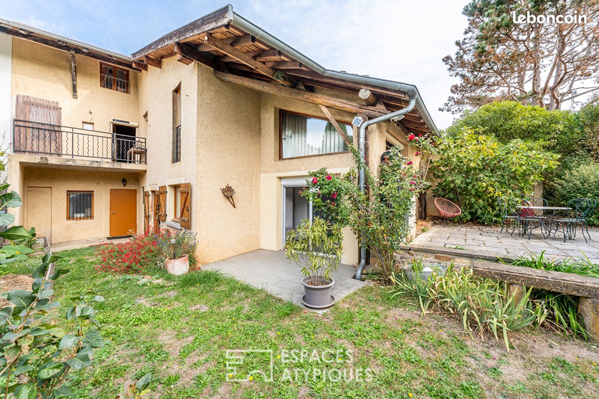 Maison 6 pièces 164 m² · à Montanay · 164 m² · 385 000 €