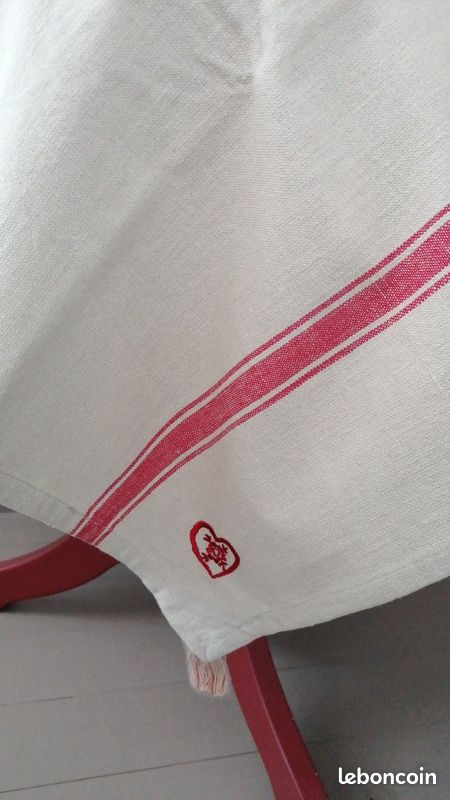 ALIZEA ou AMADEUS ou ATHEZZA ? - NAPPE CARRÉE CŒURS RAYURES - 1m x 1m - NEUF ❤️ (image 7)