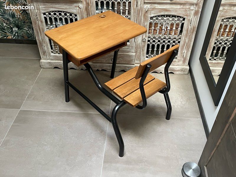 Bureau ancien enfant (image 1)