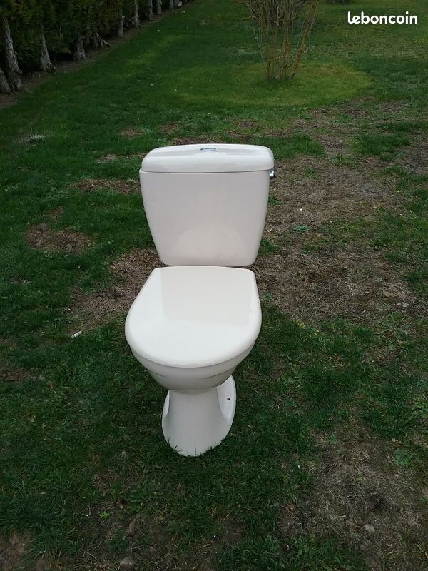 Wc (image 2)