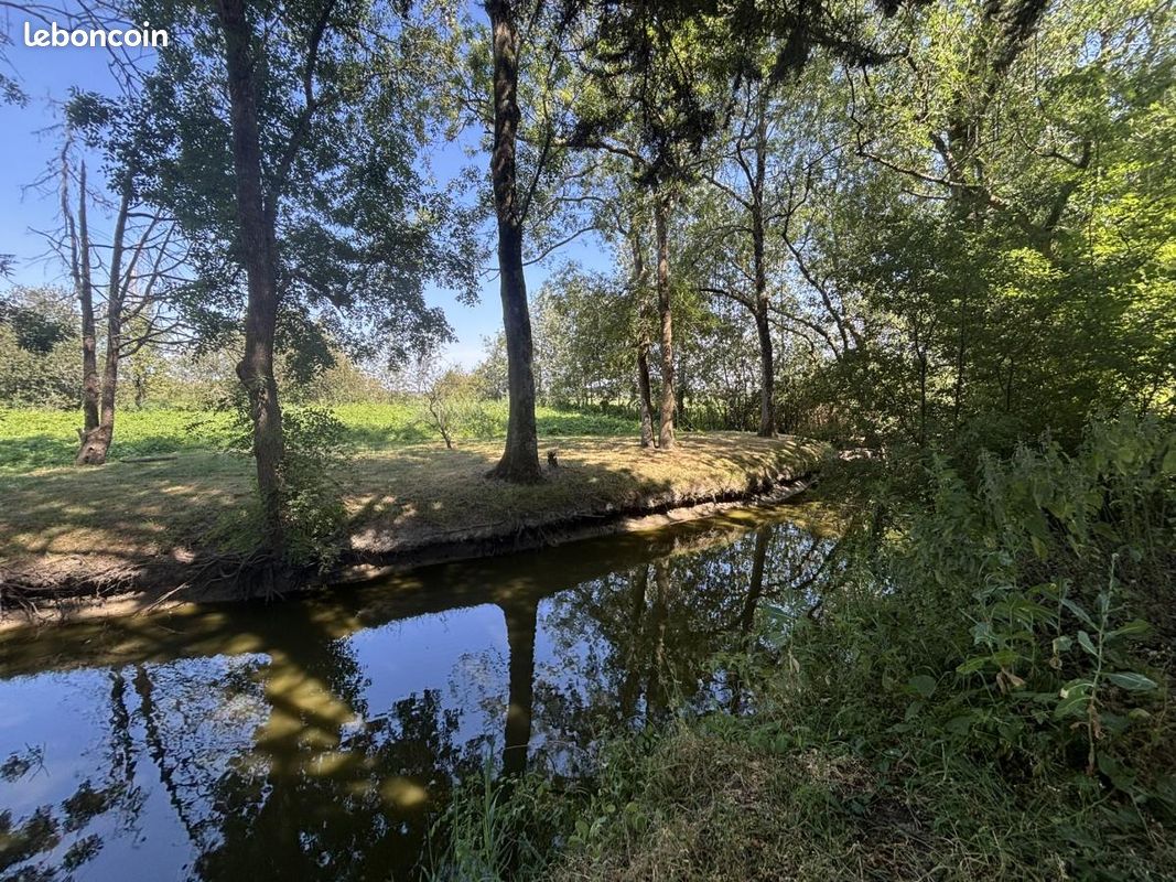 Terrain 730 m² · à Saint-Joachim · 730 m² · 73 000 €