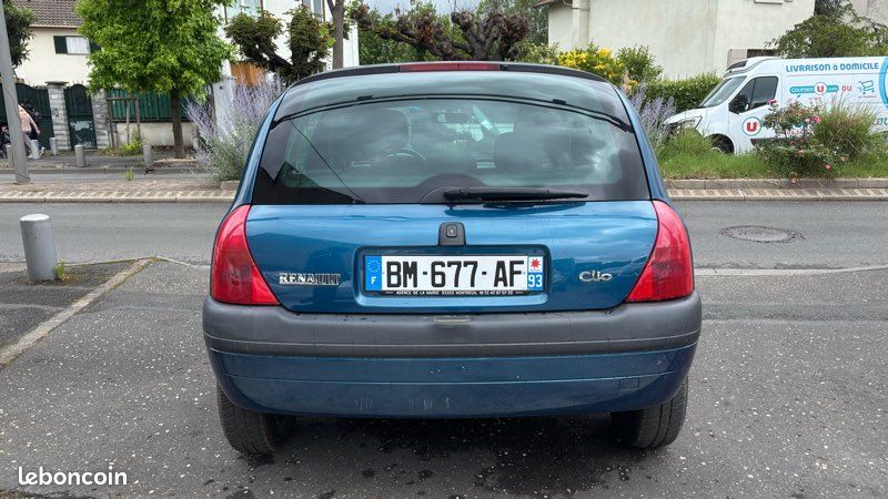 Renault clio 2 1.2 60 cv rxe - paiement en 4 fois possible (image 10)