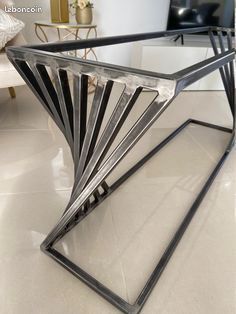 Fabrication sur mesure mobilier en structure métallique (image 2)