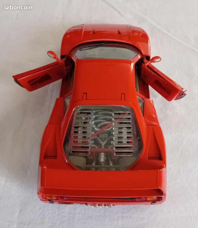 Coche miniatura Ferrari F40 1/18 Tecnomodel GTE rouge 1996 - Coches-miniaturas.es