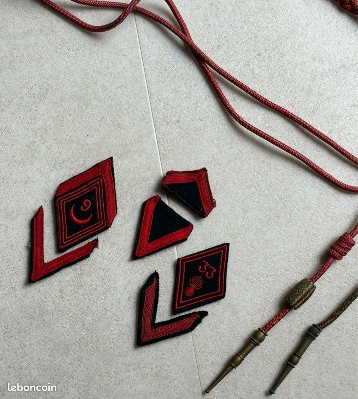 Lot d’anciens insignes militaires français & fourragères d’uniforme – Militaria vintage (image 4)