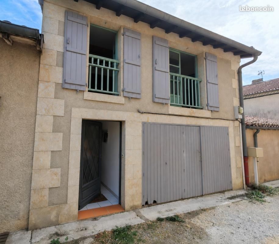 Immeuble 2 pièces 157 m² · à Pavie · 157 m² · 199 000 €