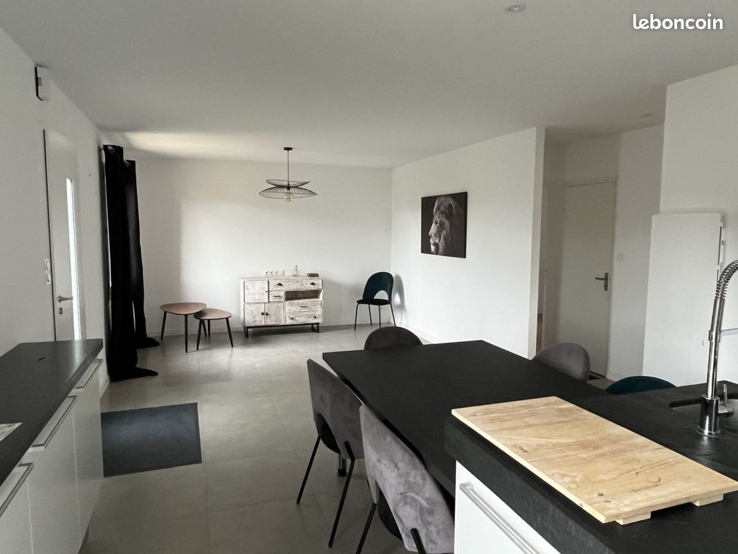 Maison 3 pièces 76 m² · à Château-Gontier-sur-Mayenne · 76 m² · 800 €/mois