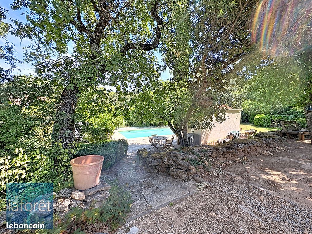 Maison 4 pièces 115 m² · à Rognes · 115 m² · 585 000 €